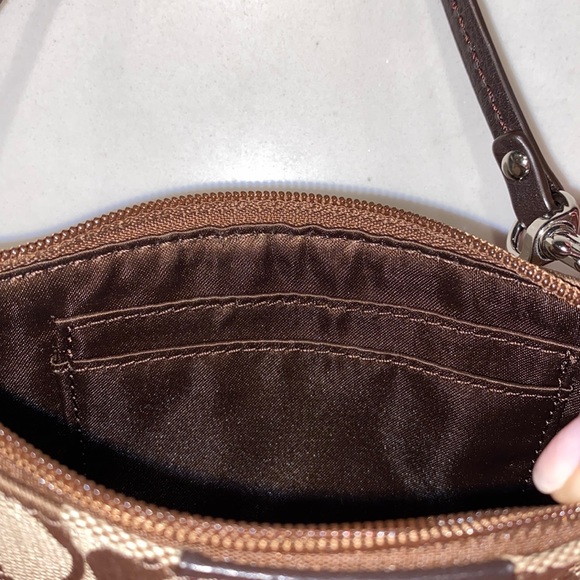 NWOT Authentic Coach Wristlet - Picture 3 of 3
